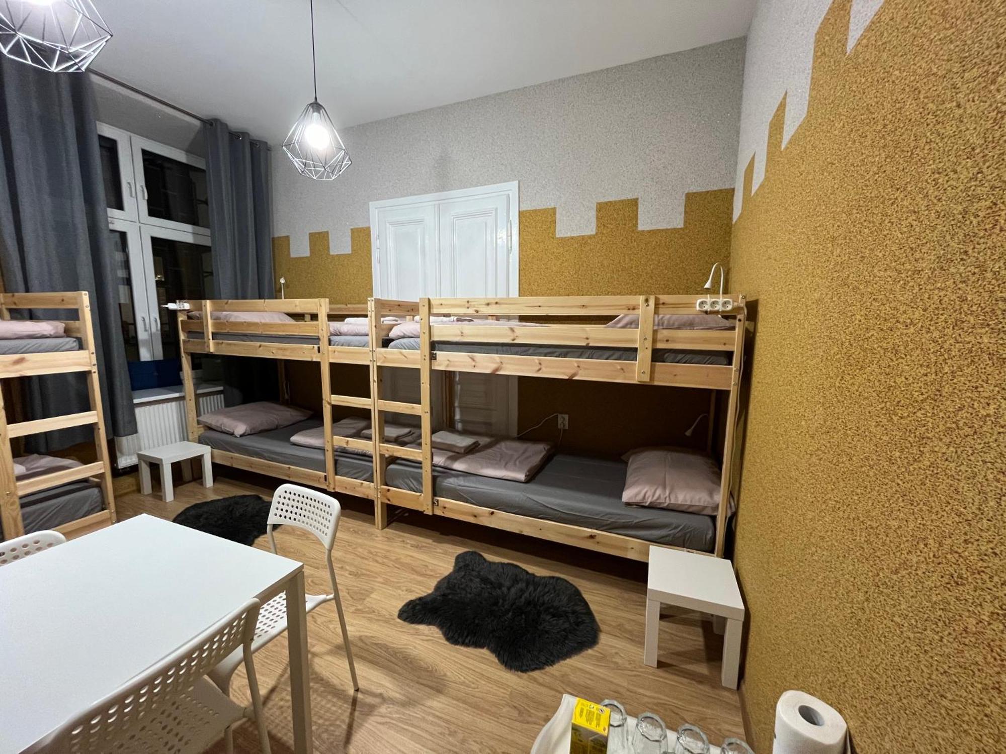 Girls Hostel Kraków Eksteriør billede