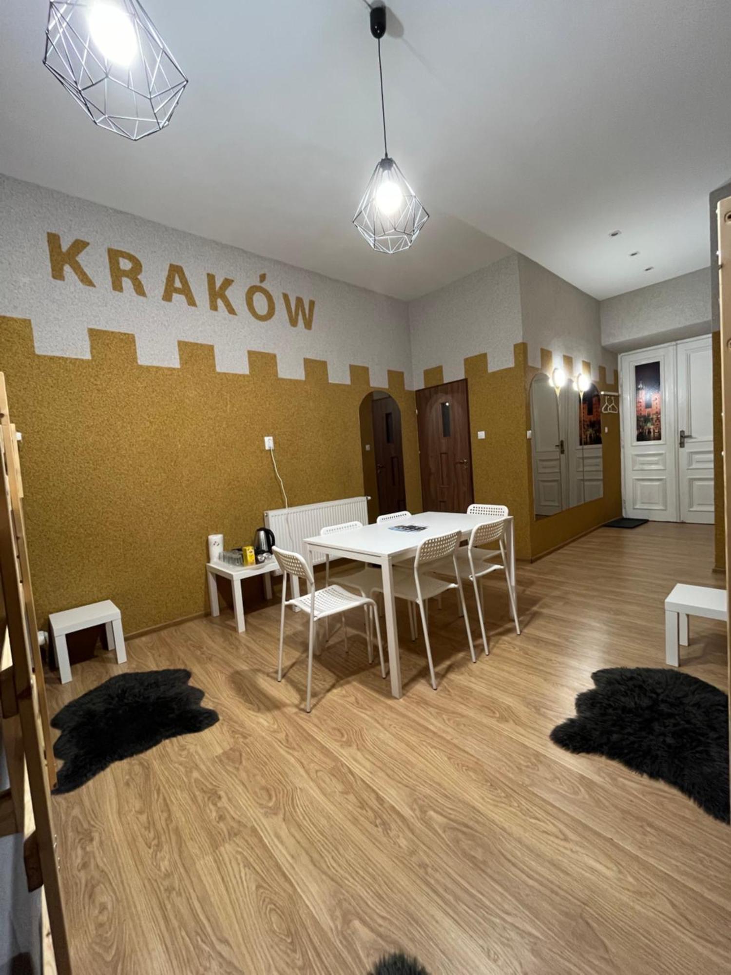 Girls Hostel Kraków Eksteriør billede