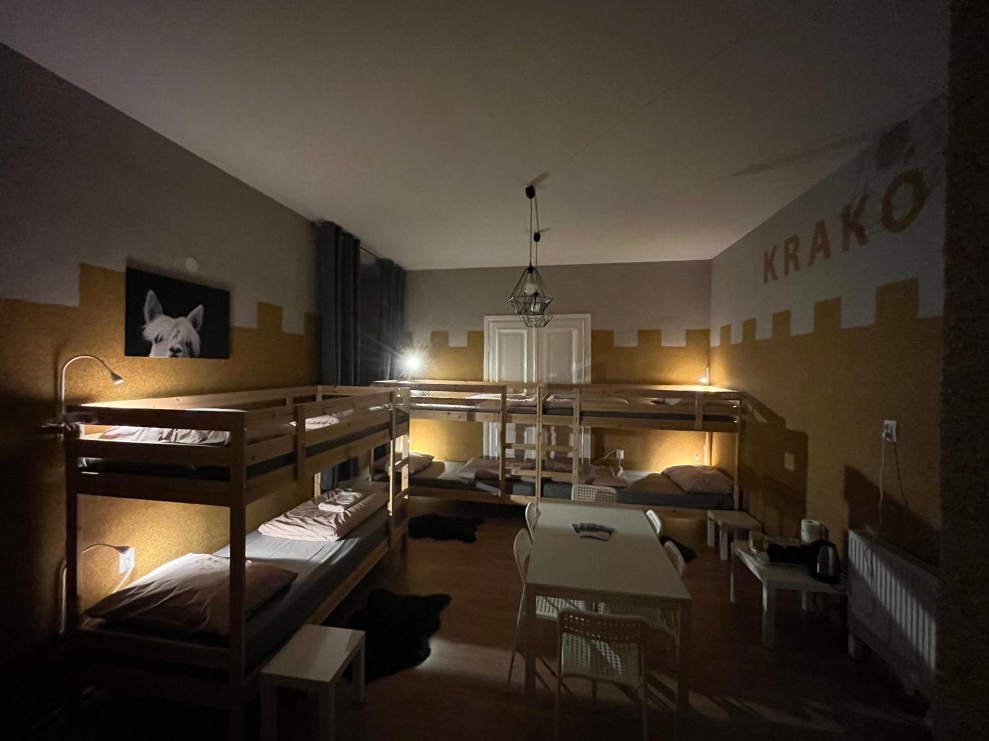 Girls Hostel Kraków Eksteriør billede